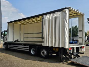 TGM 26.320 6x2-4 / 6000 kg TAIL LIFT / LBW